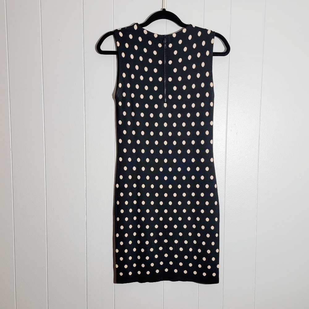 Alice + Olivia Marta Fitted Jersey Sleeveless Black and Cream Polka-dot Dress 6 - Picture 8 of 8